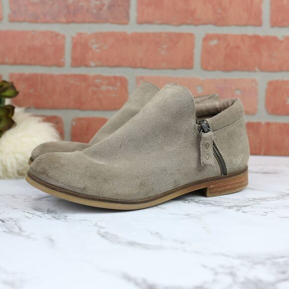 Steve Madden Connr Taupe Brown Suede Leather Ankle Low Top Boots Size 7.5 - Picture 1 of 7